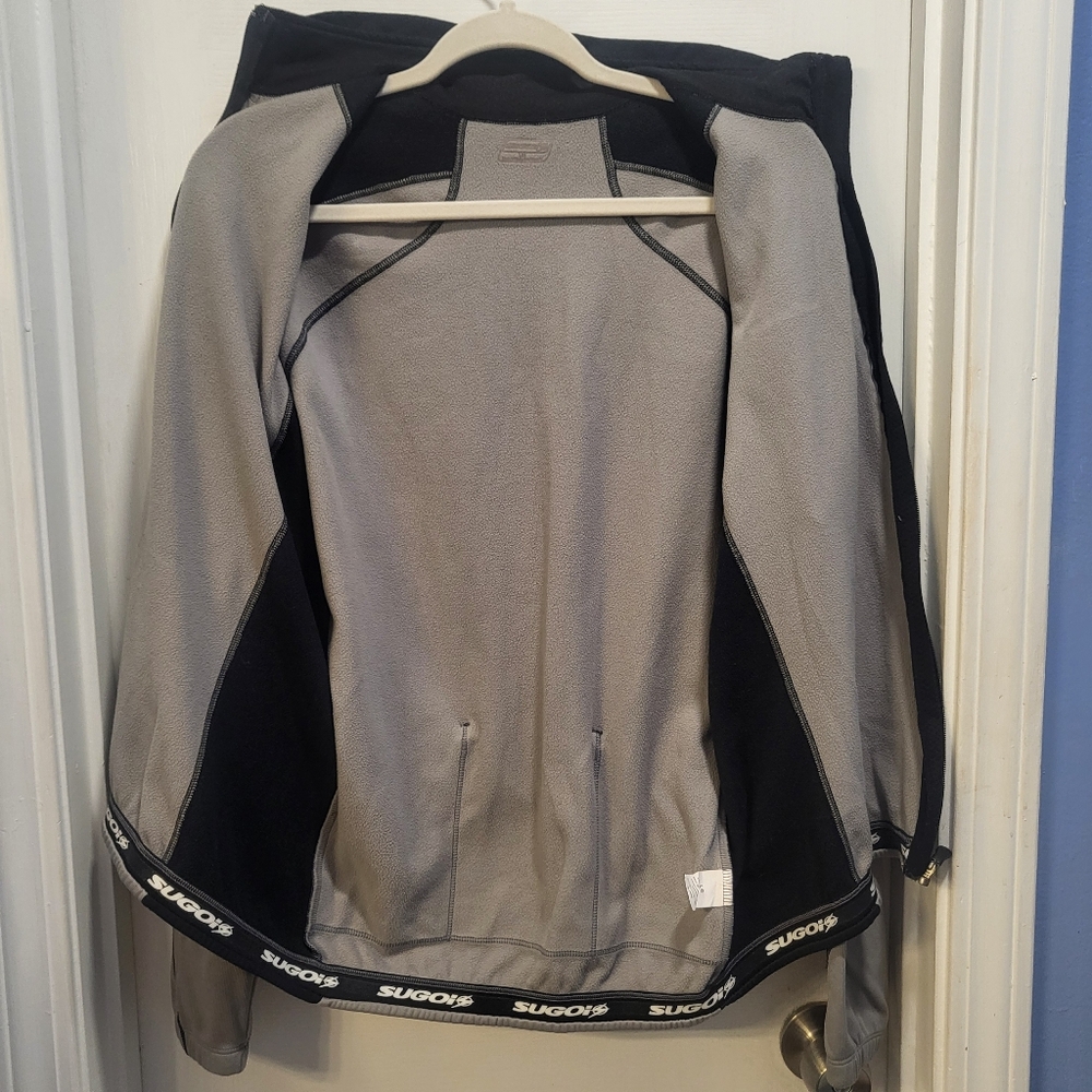 Sugoi Women's Cycling Jacket, Grey / Gray and Black, LG Large - Picture 3 of 11